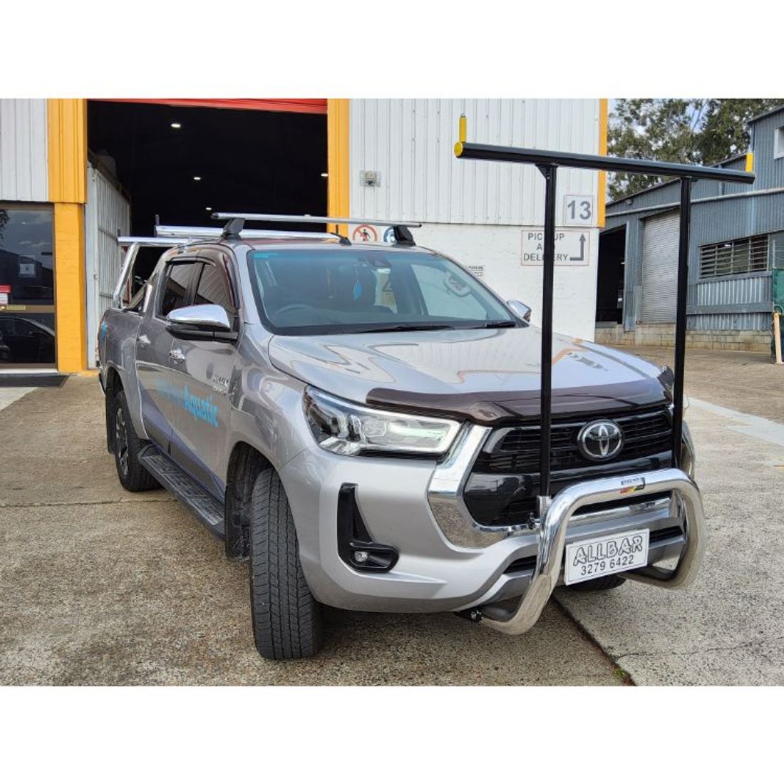 Polished Nudgebar & Hrack Set compatible with 2022 Toyota Hilux Workmate with Safety Sense