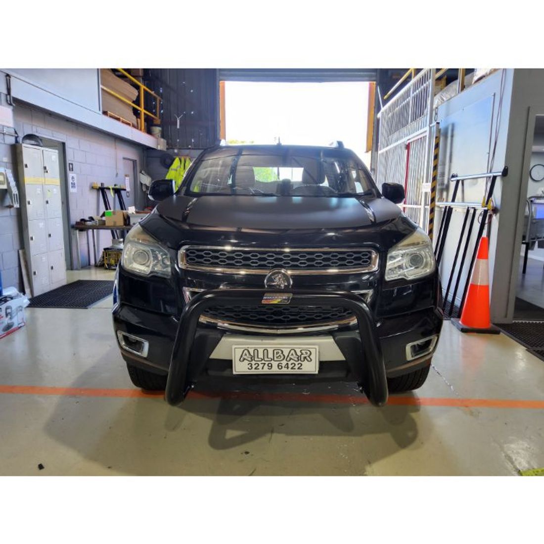 Black Nudgebar to suit 2015 Holden Colorado Z71