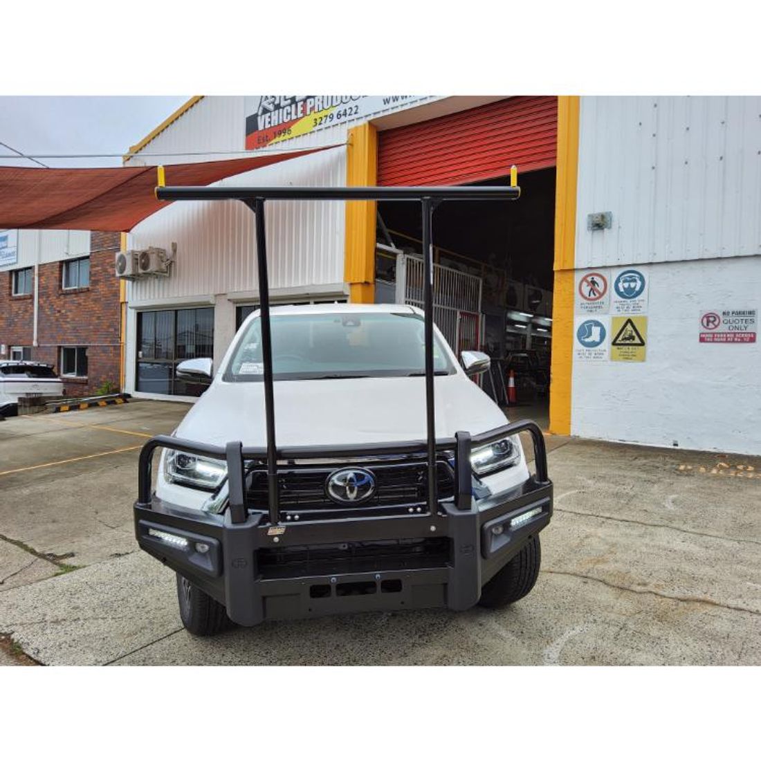 Multi Fit HRack on 2023 Hilux with genuine Toyota Bullbar