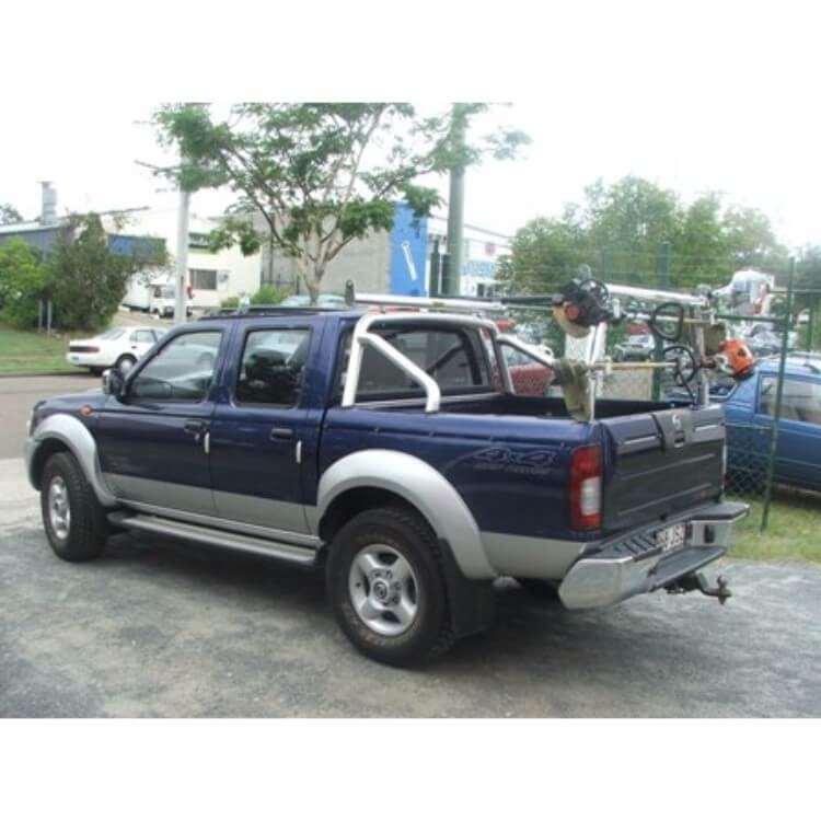 Nissan D22 Navara Adaptor Rack Set