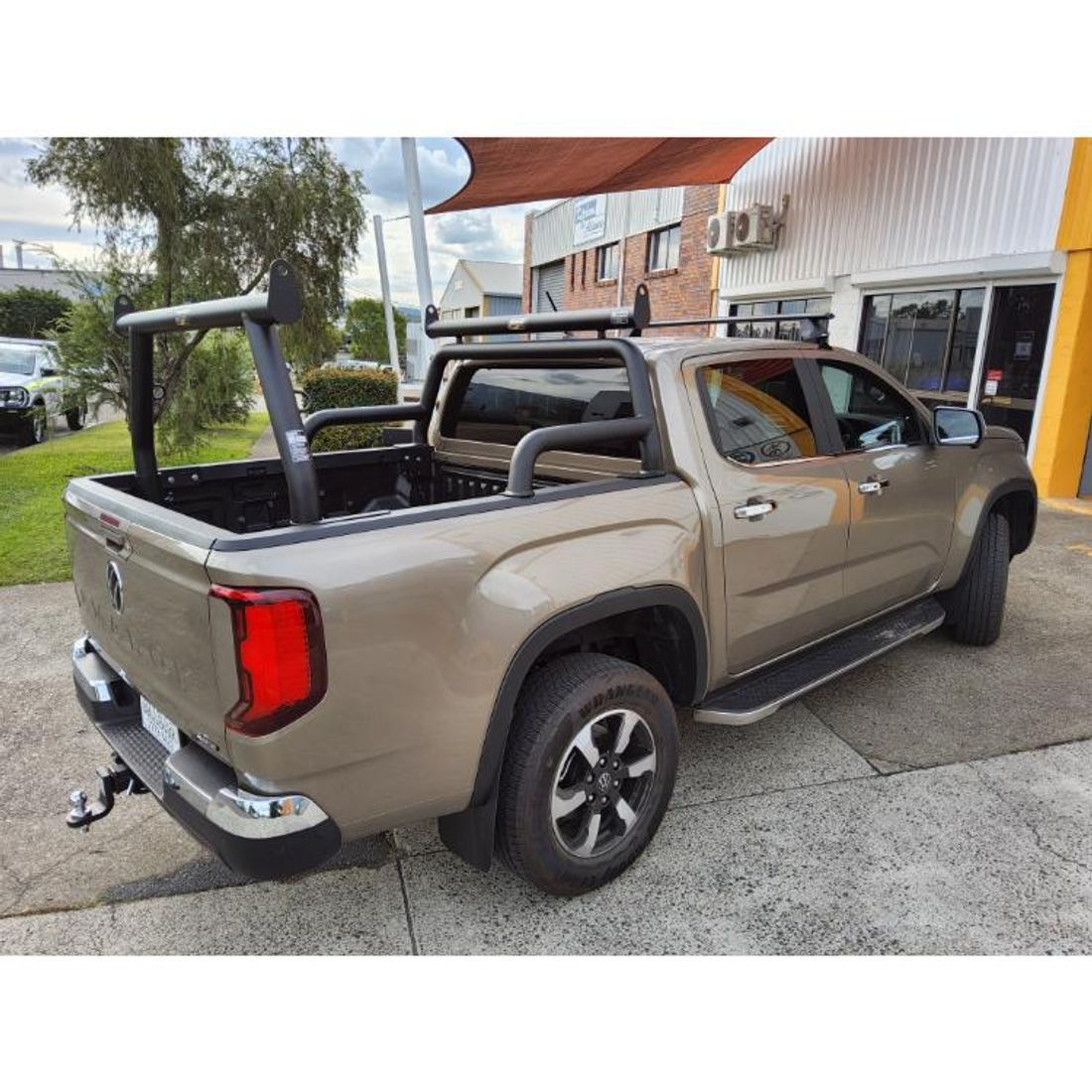 Alloy Textured Black 76mm Adaptor Rack set with Sportsbar to suit 2024 VW Amarok NF