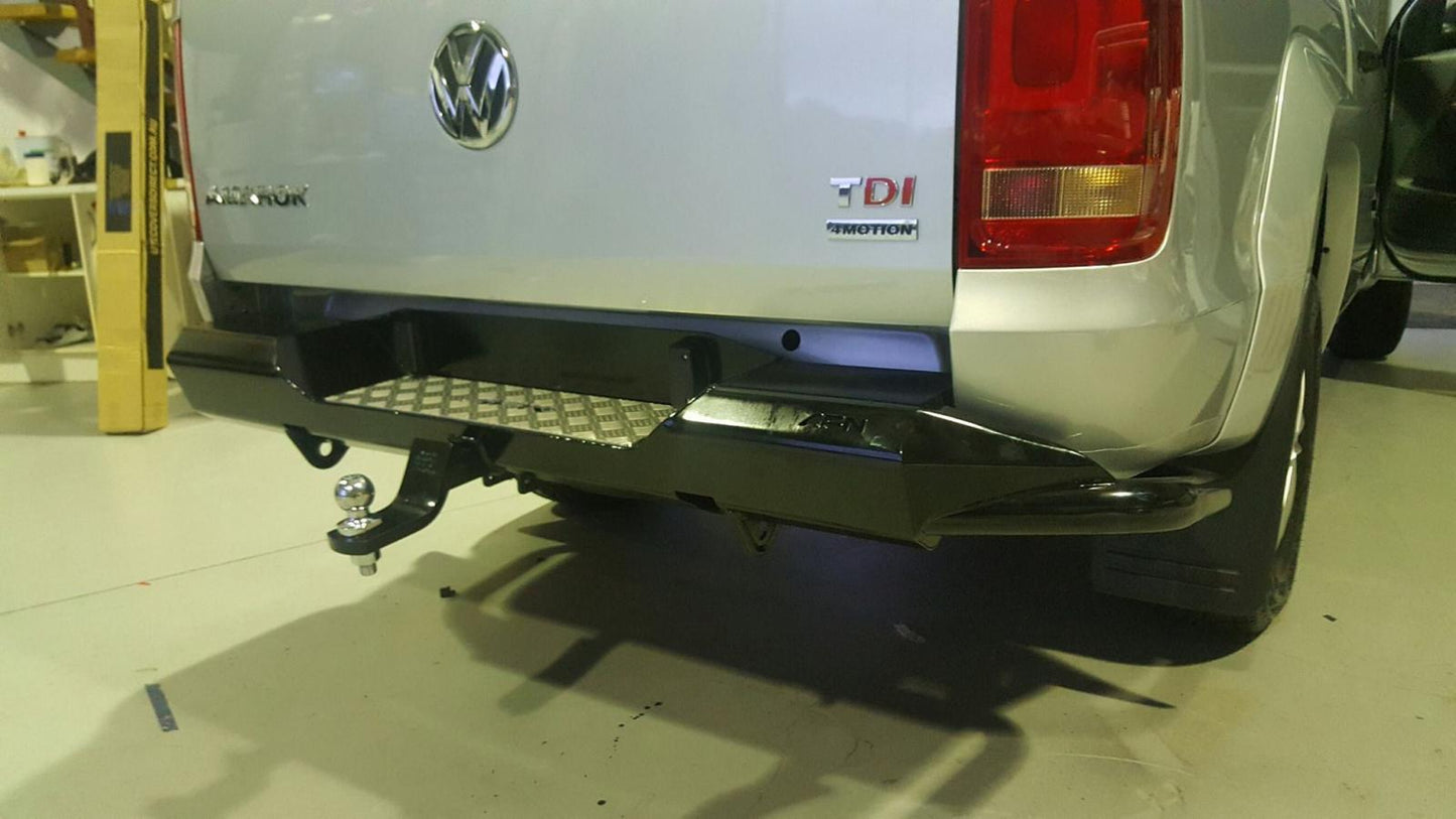 Volkswagen Amarok 2010-2023 - SIDE STEPS + rails