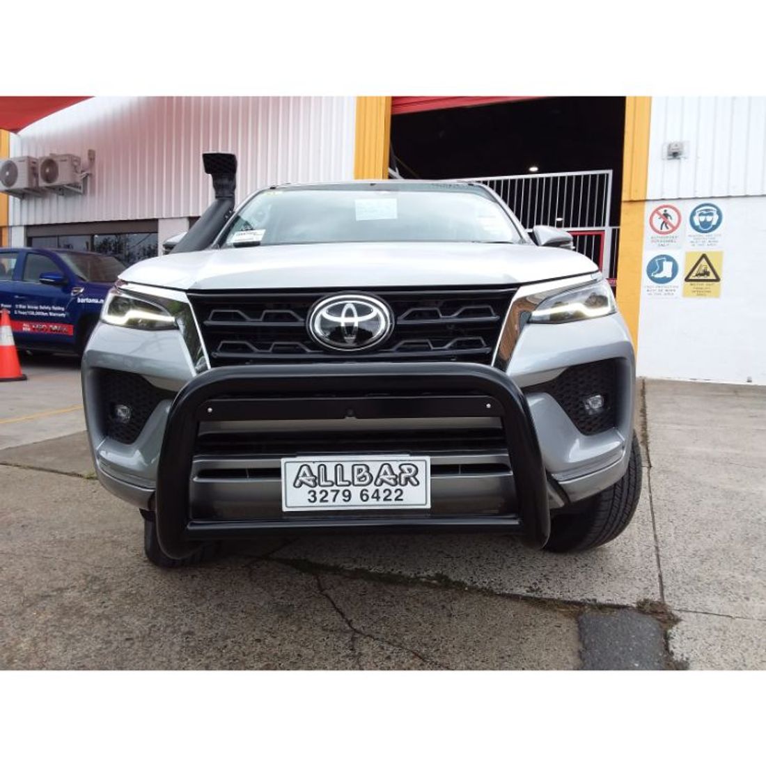Satin Black Nudgebar to suit 2022 Toyota Fortuna