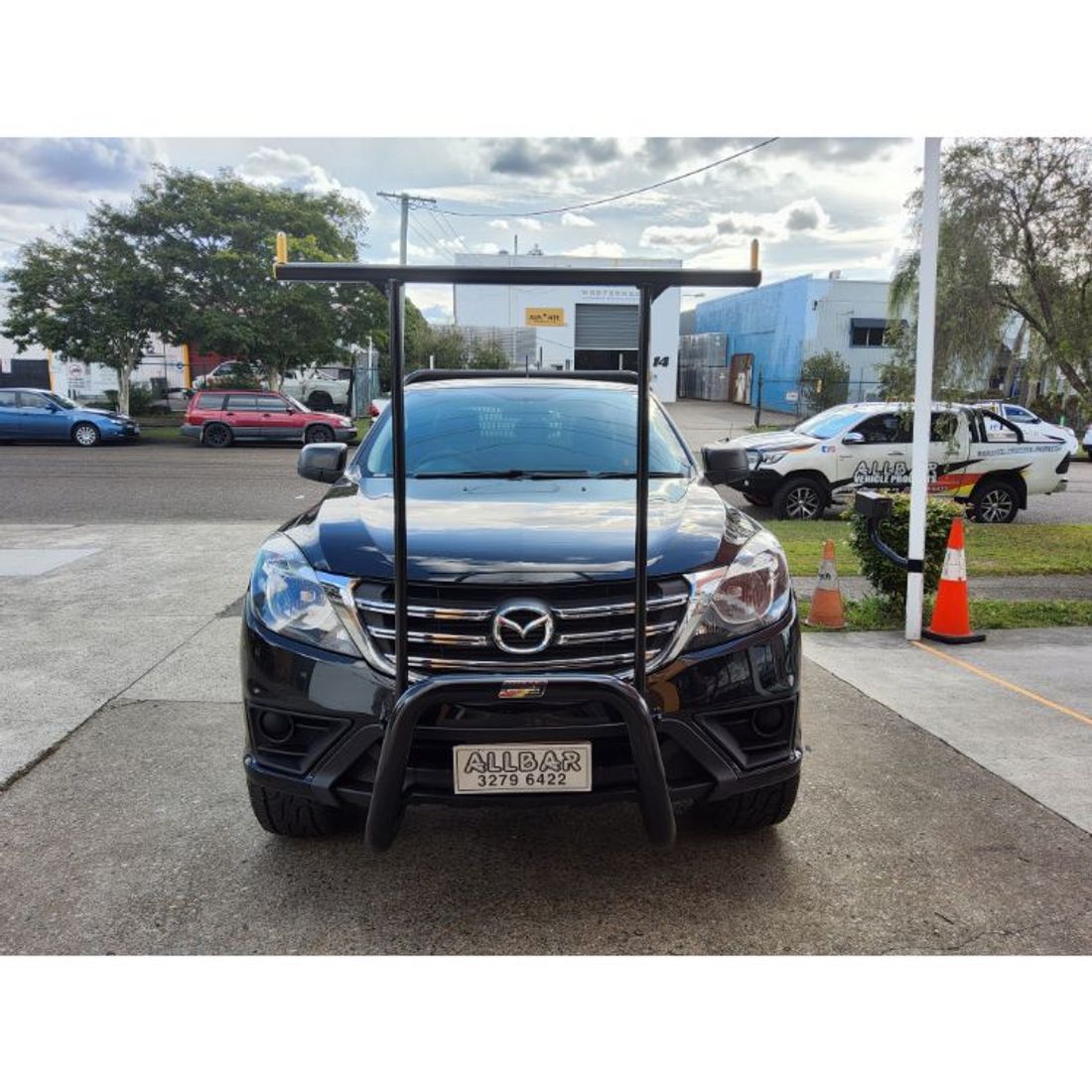 Black Nudgebar & Hrack Set to suit 2018 Mazda BT50