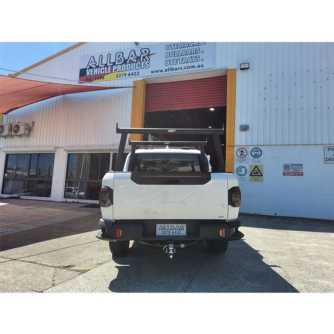 Black Alloy Trade Racks to suit 2025 Kia Tasman
