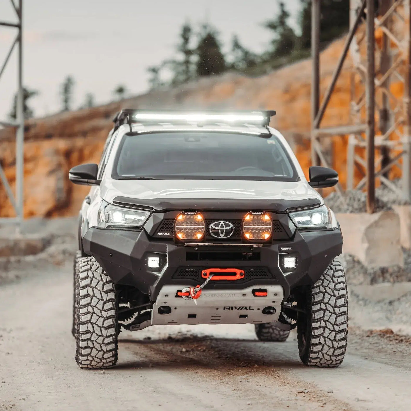 Aluminium Front Bumper Toyota Hilux 2021+
