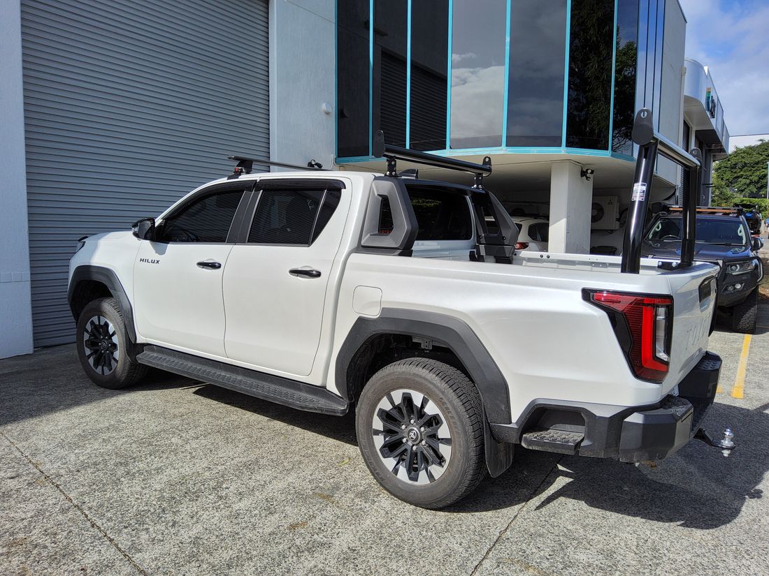 Black Alloy Adaptor Rack set to suit 2026 SR5 Hilux