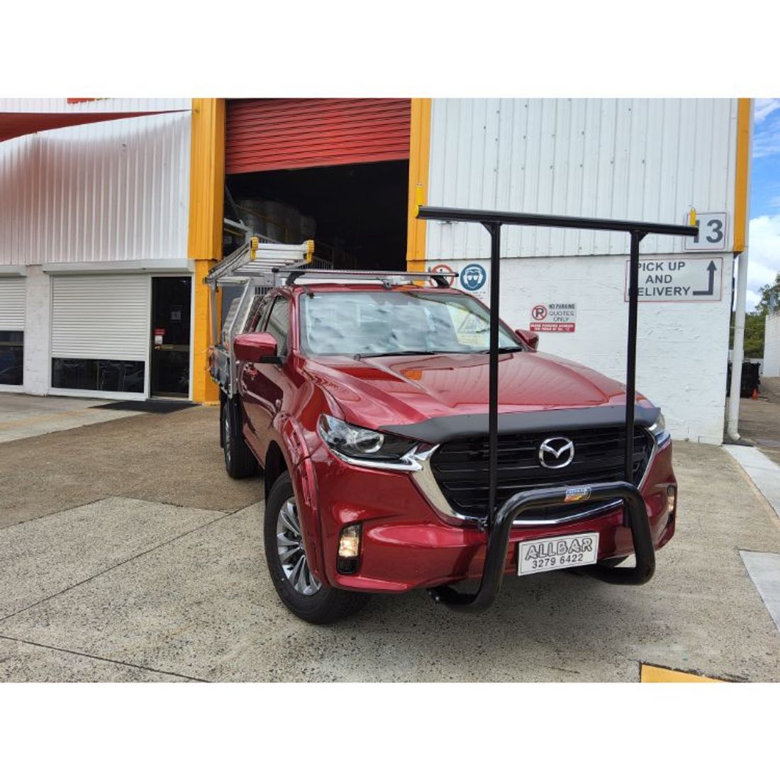 Black Nudgebar & Hrack Set to suit 2022 Mazda BT50