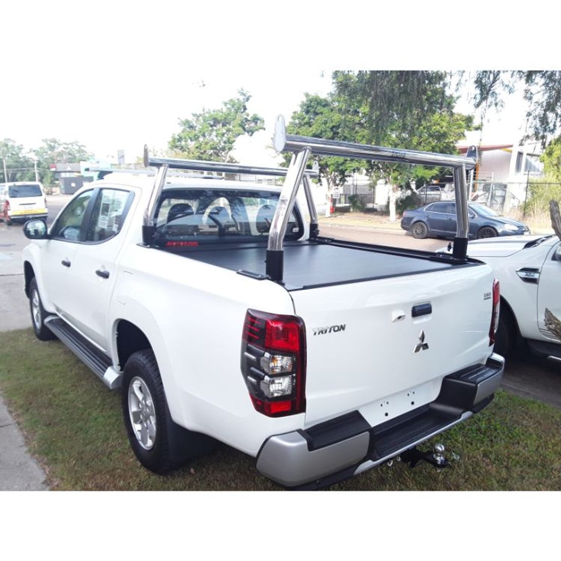 MR Triton Trade Racks