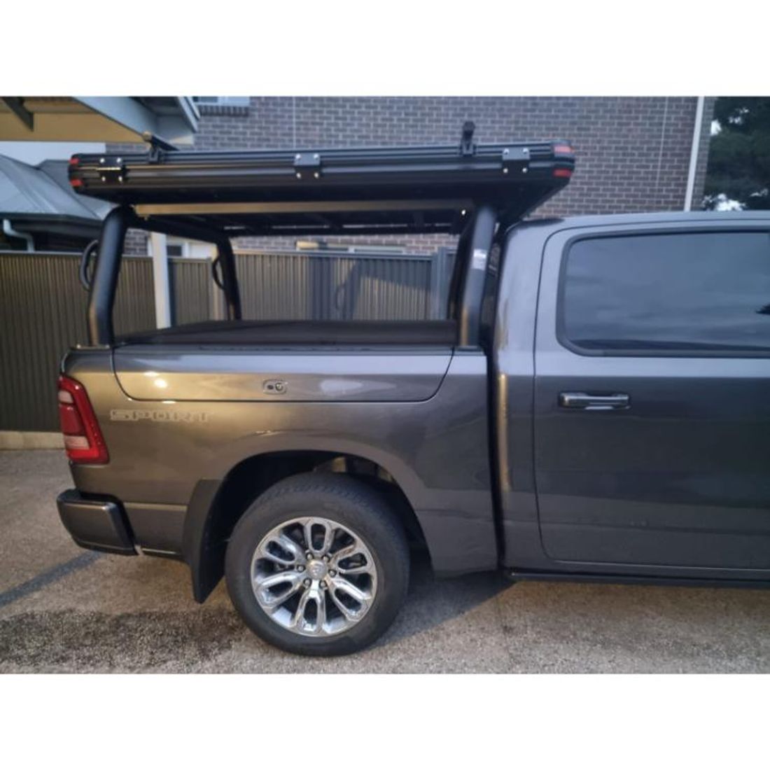 Textured Black 100mm Fixed Racks with Platform Rack to suit DT Ram