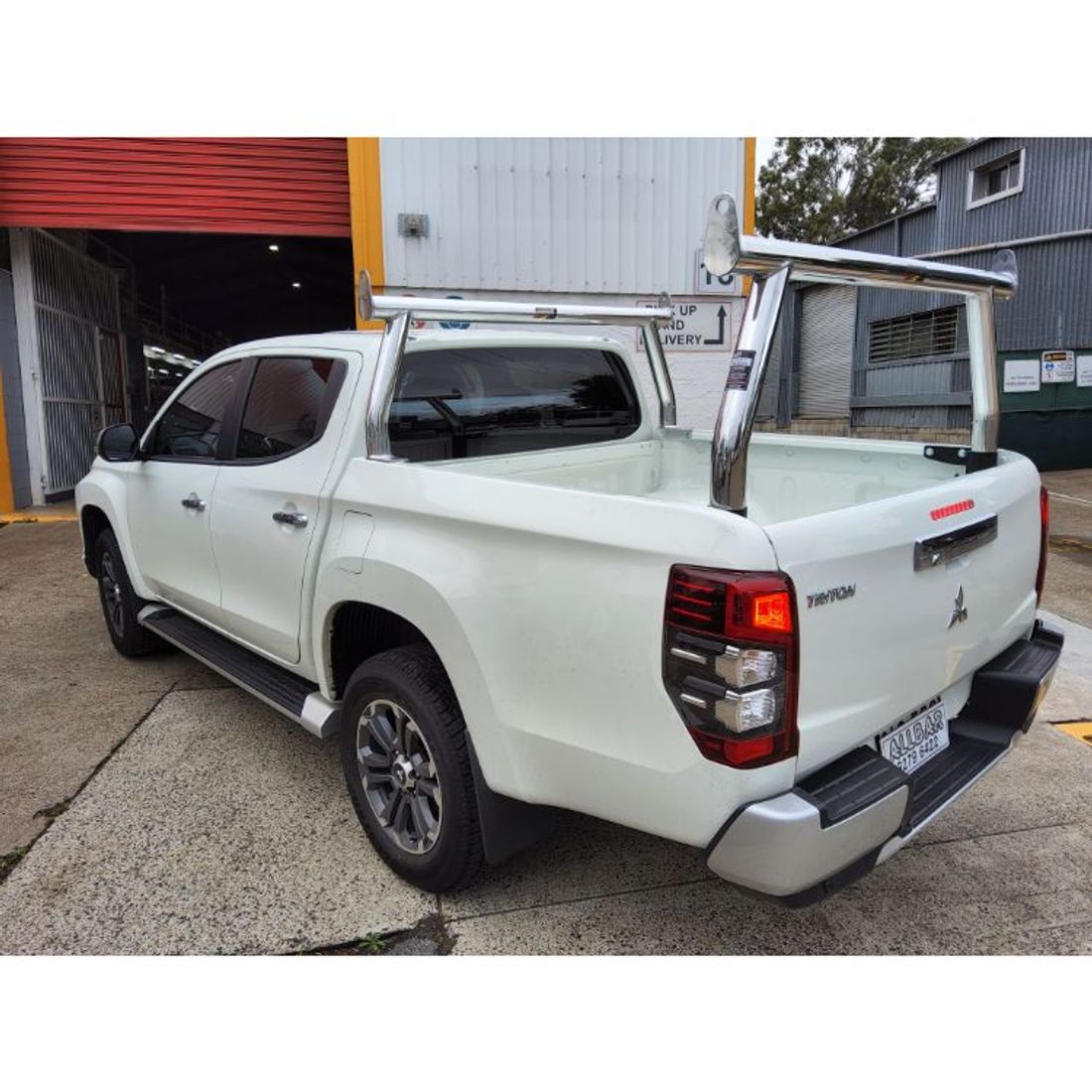 76mm Polished Trade Racks to suit Mitsubishi MR Triton