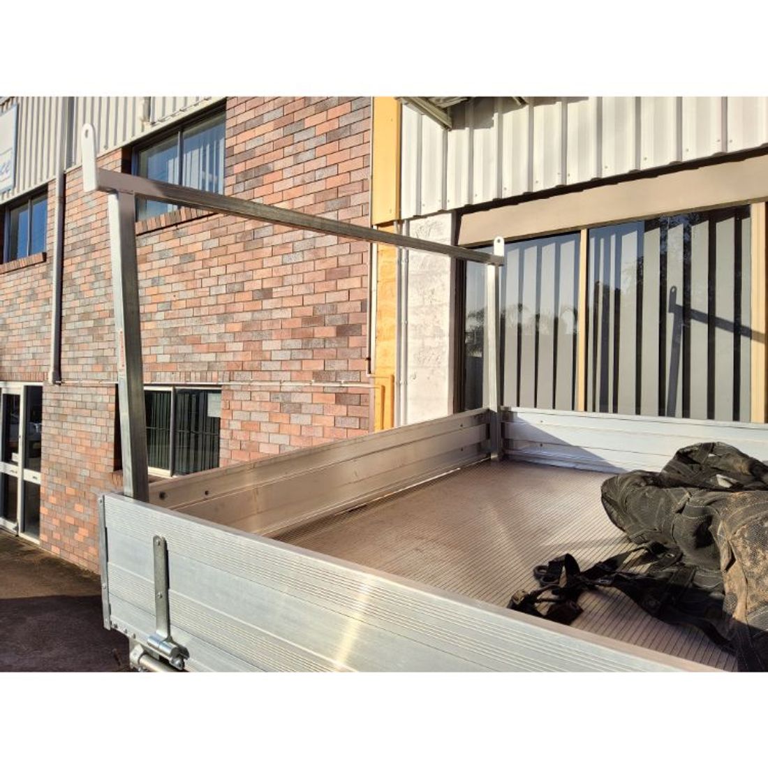 40 x 40 Square Underbody Rear Rack