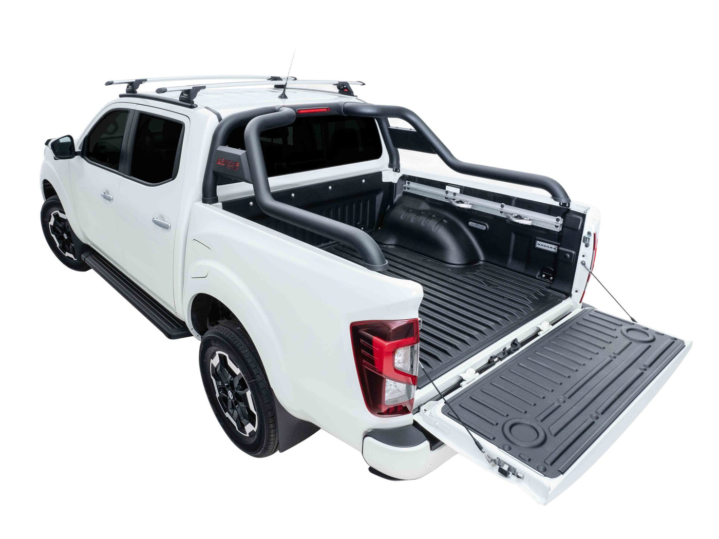 NISSAN NAVARA NP300 ARMOUR BAR SPORTS BAR