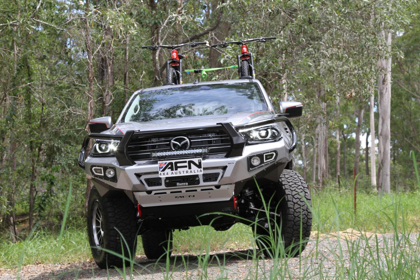 Mazda BT50 2020-2024 - LOOPLESS BAR