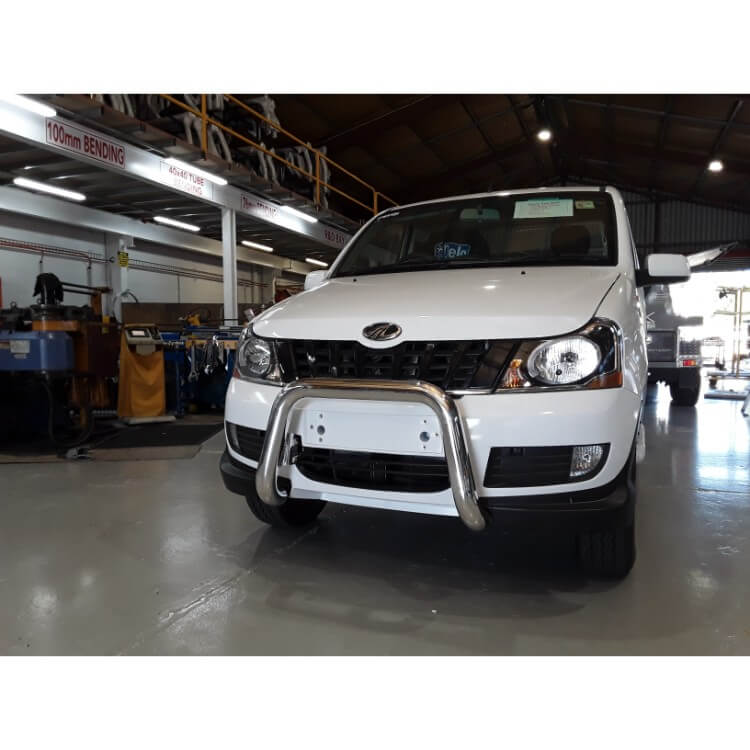 Mahindra Genio Nudgebar