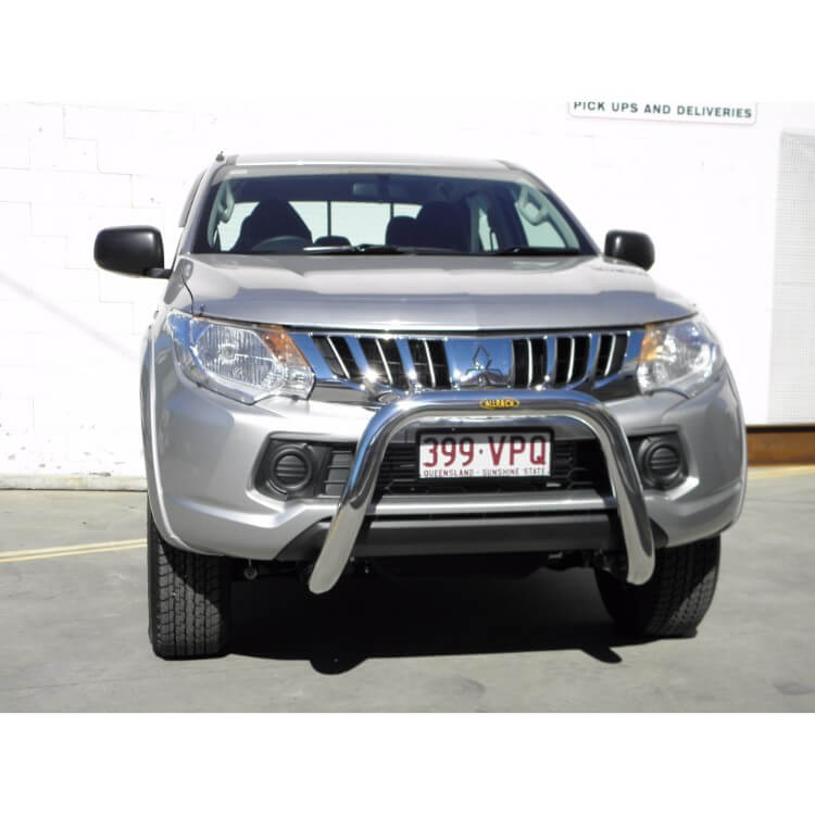 Mitsubishi MQ Triton 3 Bend Nudgebar