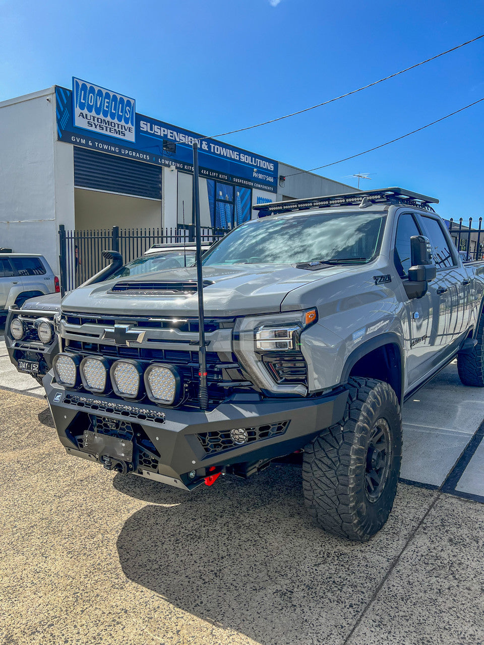 Predator bar for Chevrolet Silverado 2500 MY24, 2024 on