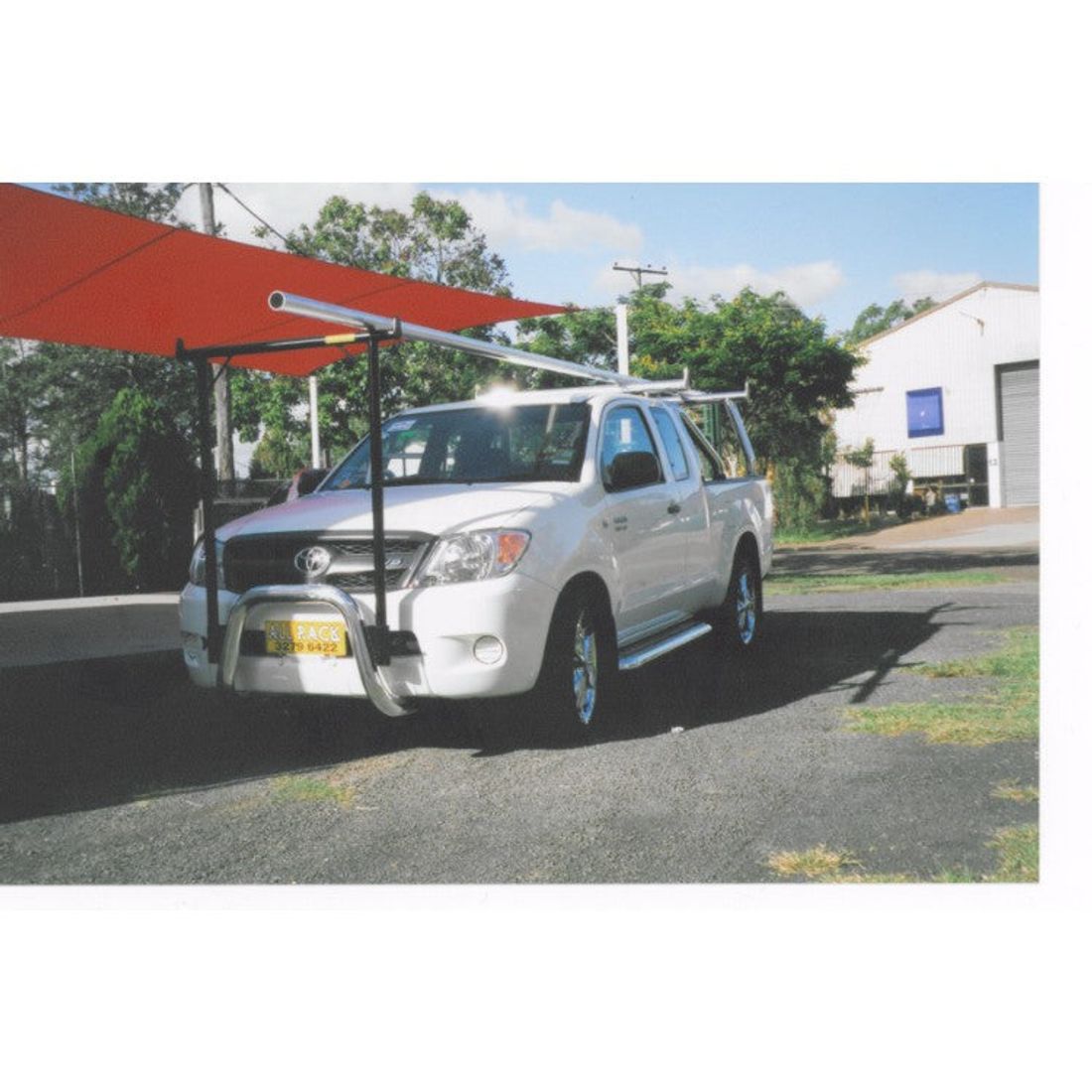 Polished Nudgebar & Hrack Set compatible with 05-15 Toyota Hilux