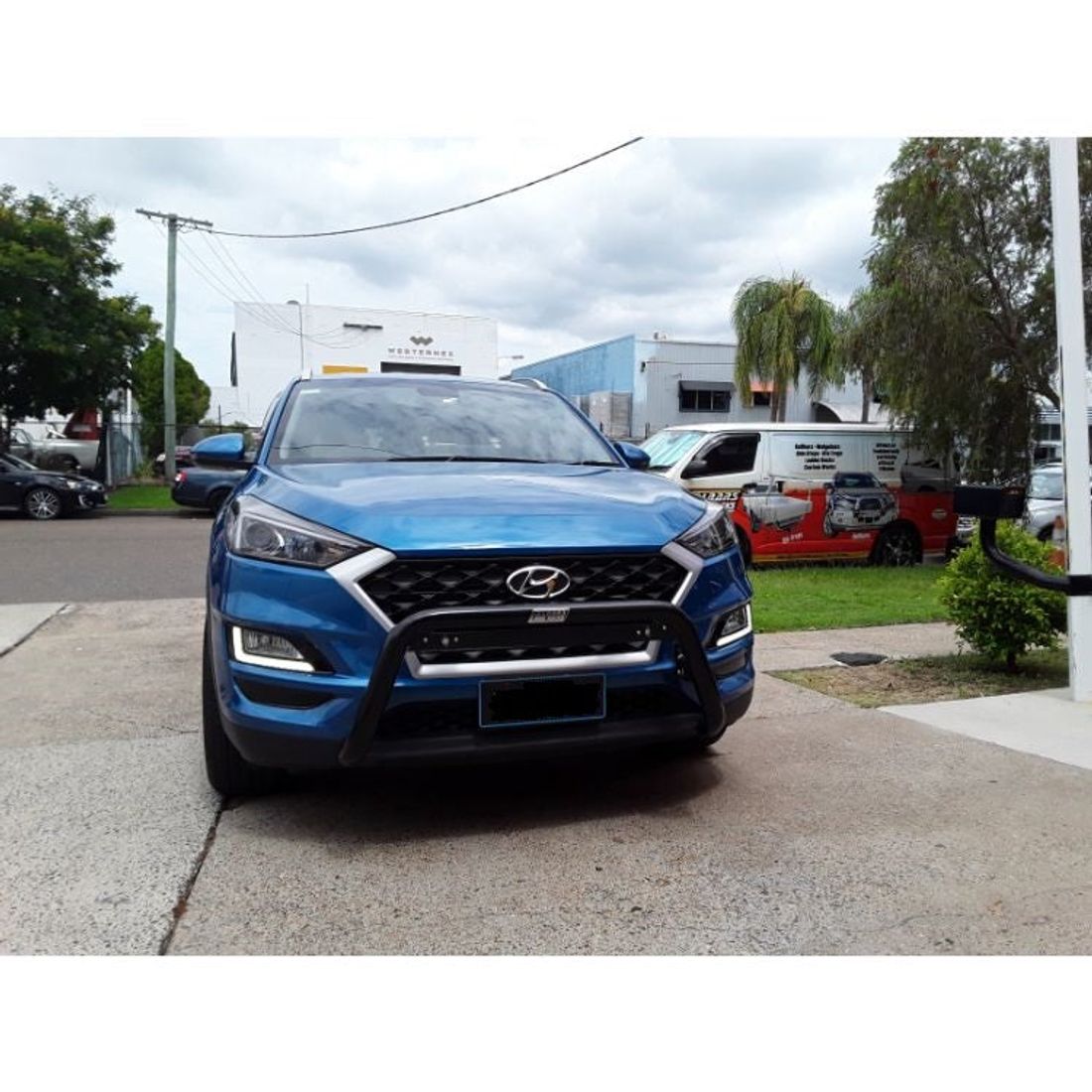 Black Nudgebar to suit 2018 Hyundai Tucson TL3 Sensor compatible