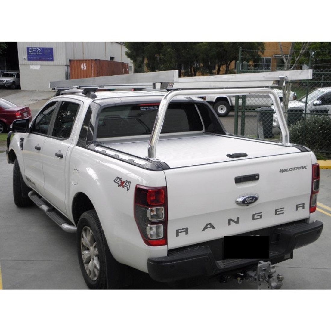 Wildtrak Rear Fixed Rack