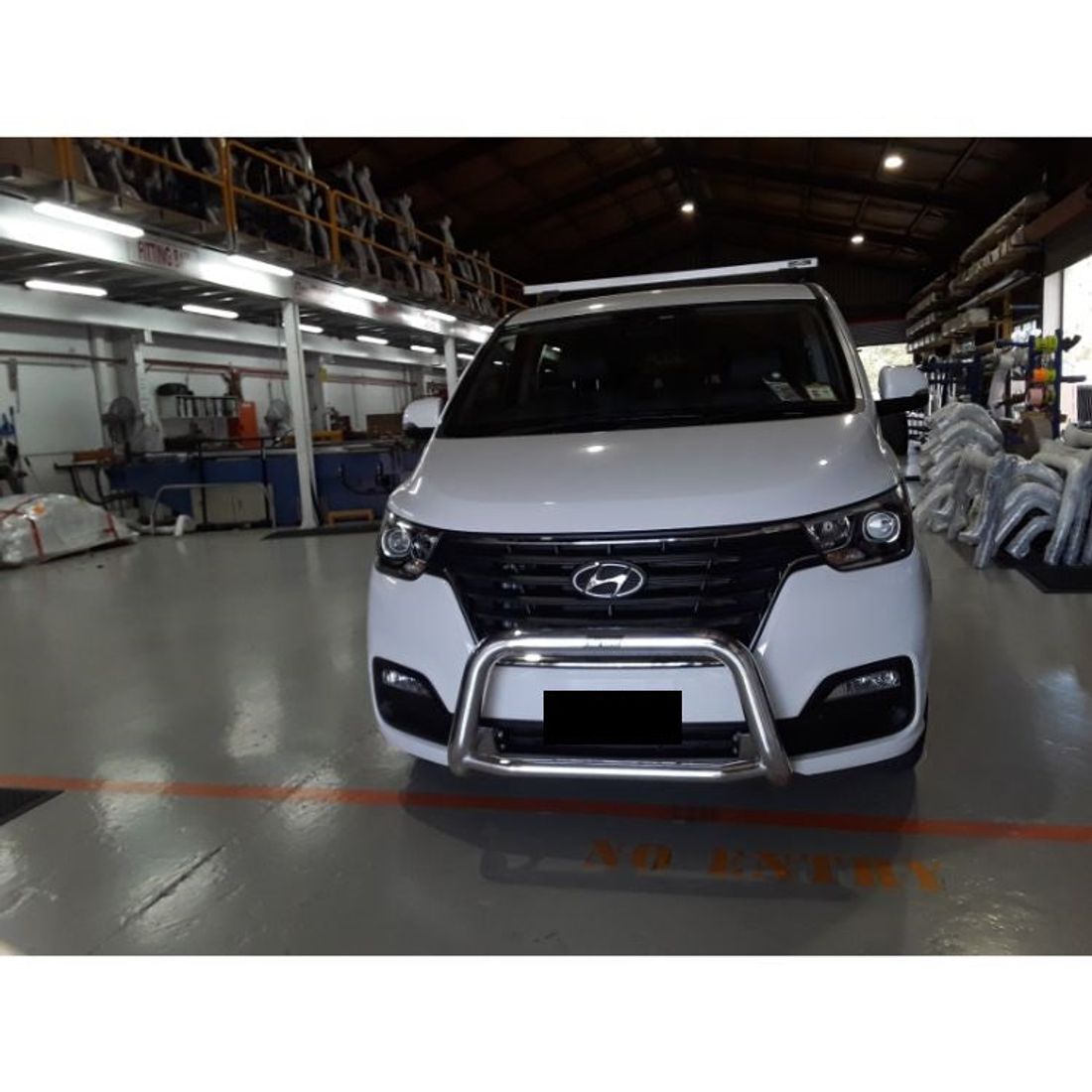 Polished Nudgebar to suit 2017+ Hyundai iMax