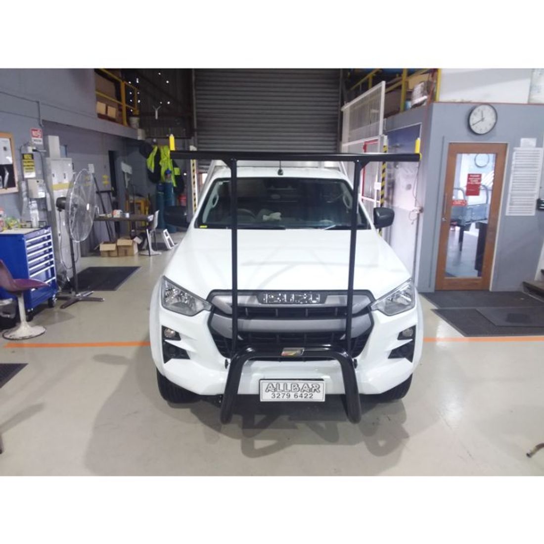 Black Nudgebar & Black Hrack Set to suit 2022 Isuzu DMax compliant with front Radar