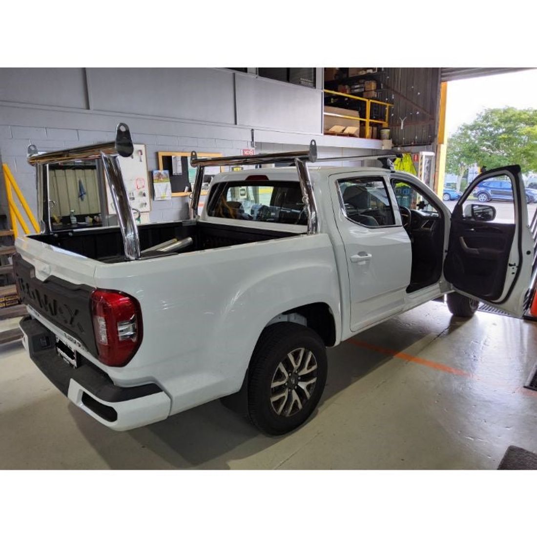 76mm Polished Trade Racks with welded Tie Downs to suit 2022 LDV T60 Max