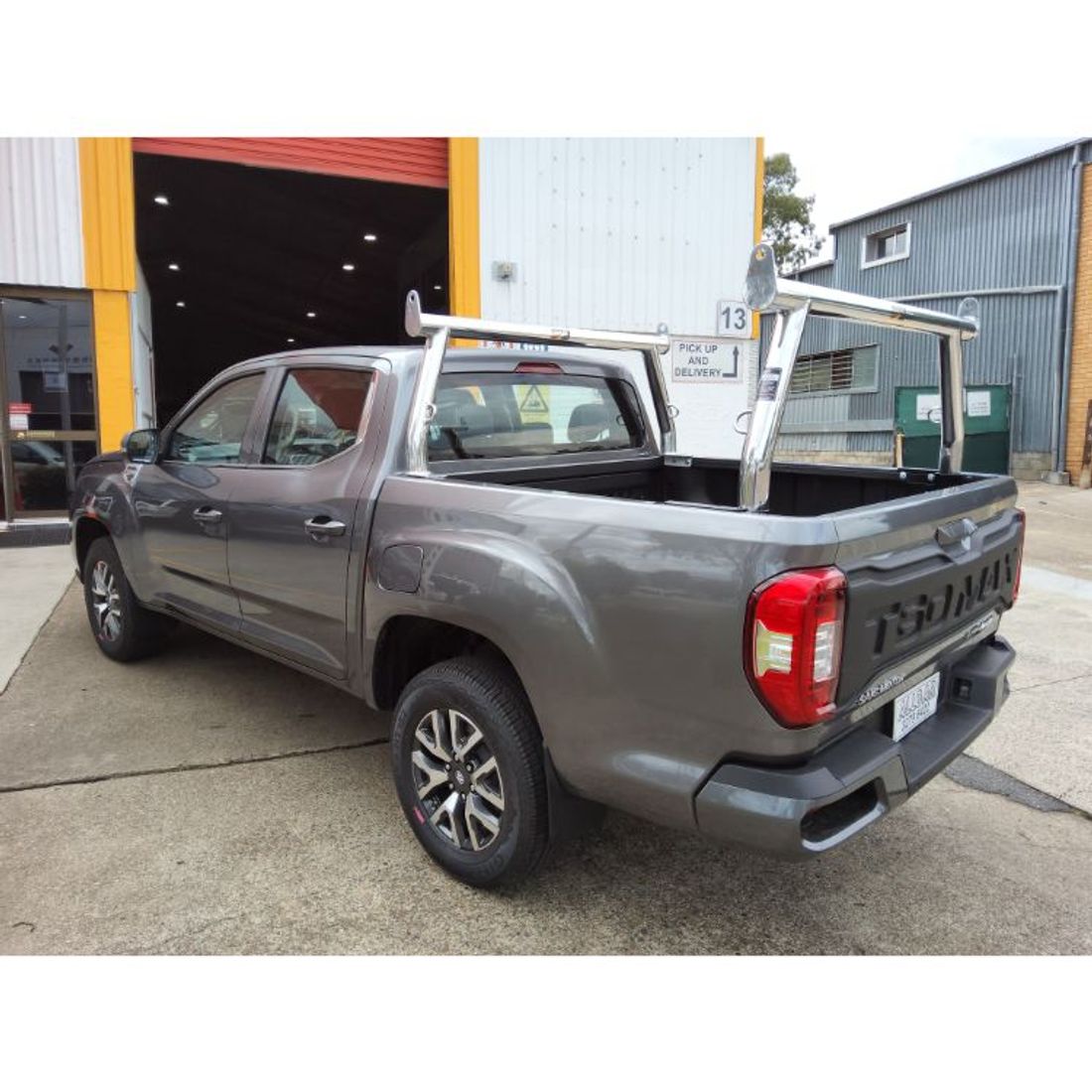 76mm Polished Trade Racks with welded Tie Downs to suit 2022 LDV T60 Max
