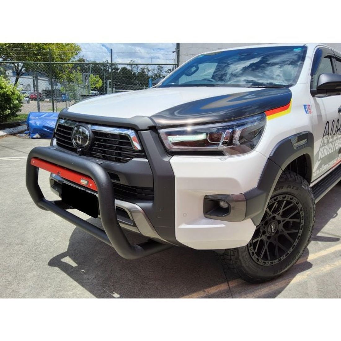Black Nudgebar to suit 2021 Toyota Hilux Rogue