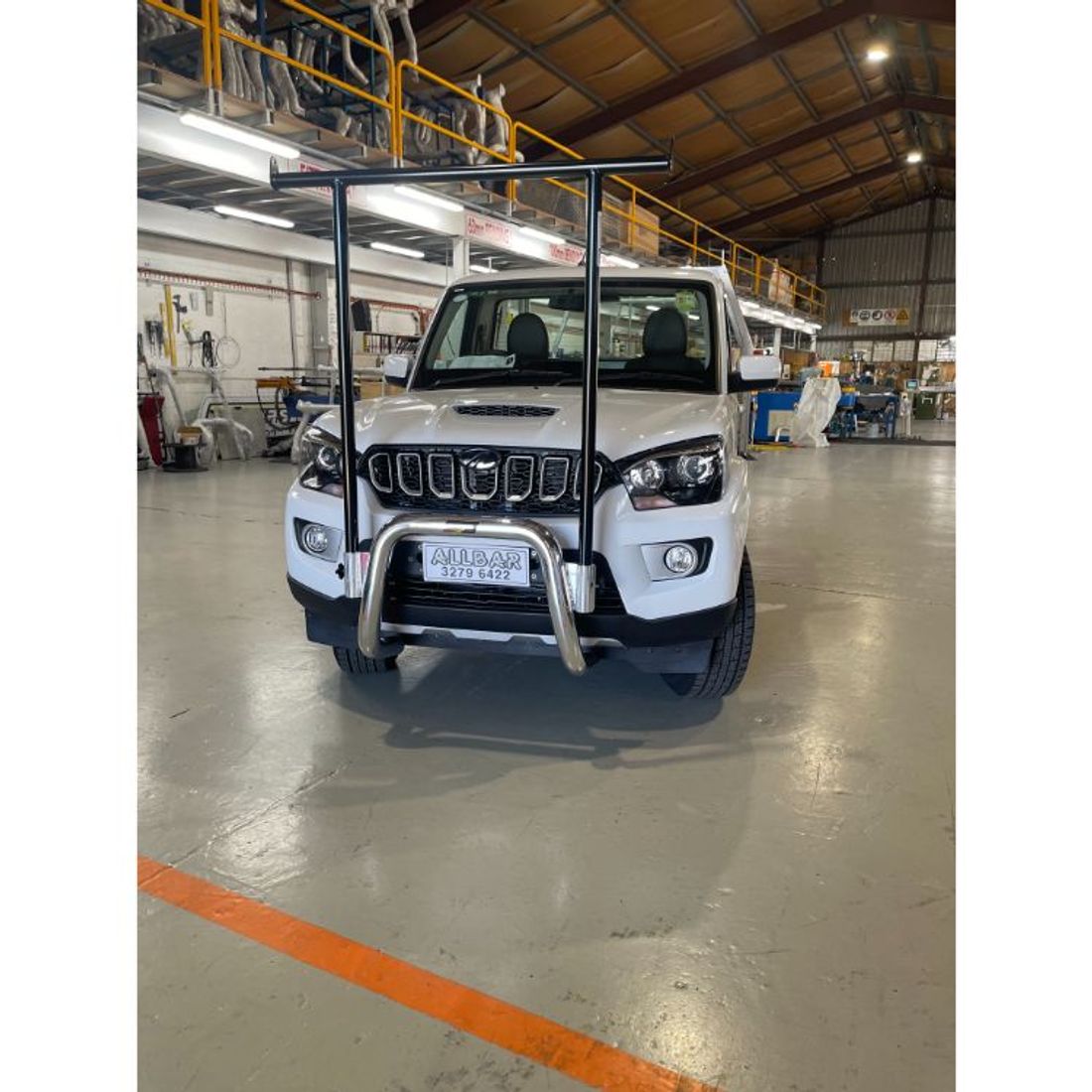 Nudgebar & Hrack Set to suit 2020 Mahindra Pik Up
