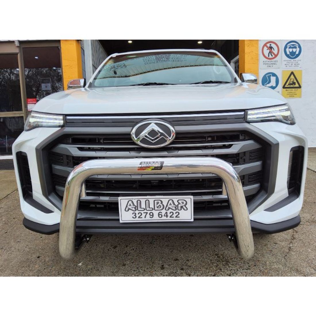 Alloy Polished Nudgebar to suit 2022 LDV T60 Max