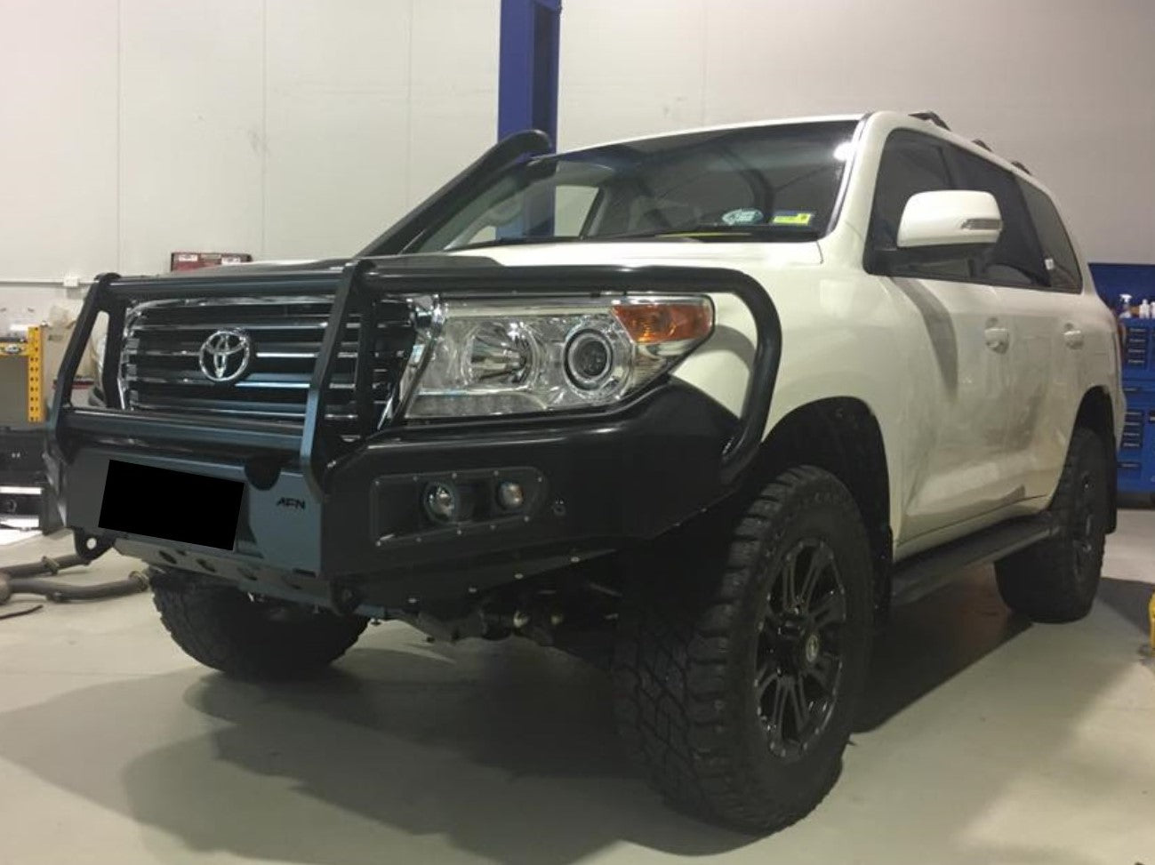 LANDCRUISER 200 SERIES (2008-2014) NON KDSS ONLY
