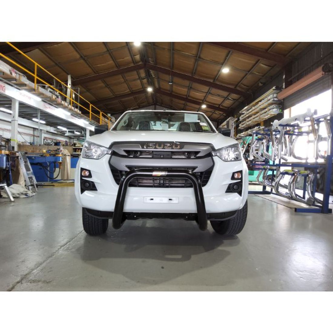 P/Coated Black Nudgebar to suit 2022 Isuzu DMax