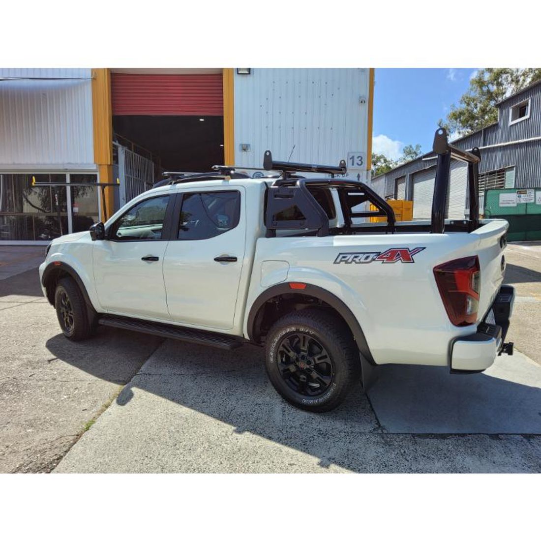 Black 76mm Adaptor Rack Set to suit 2024 Nissan Navara Pro4X