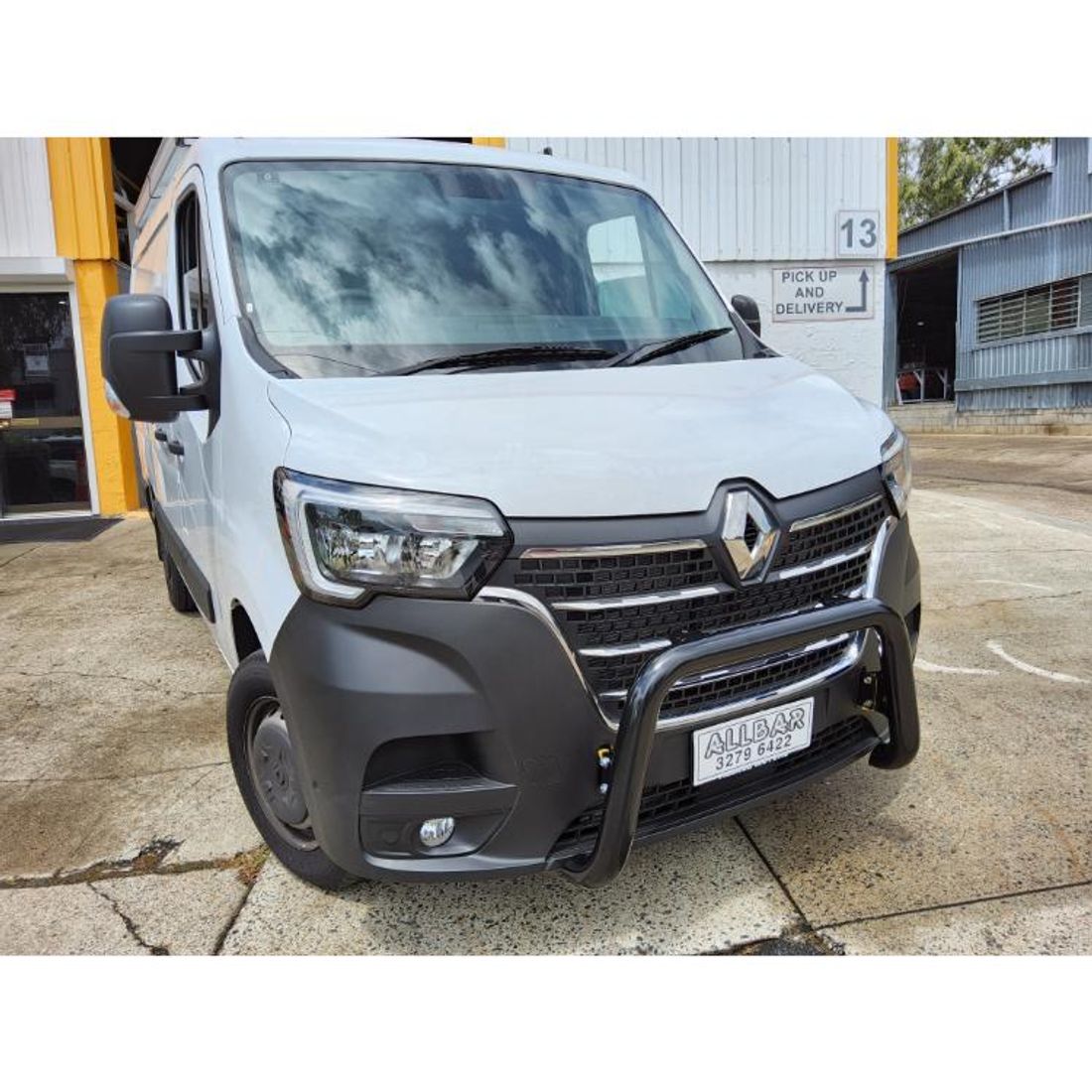 P/Coated Black 76mm Alloy Nudgebar to suit 2023 Renault Master