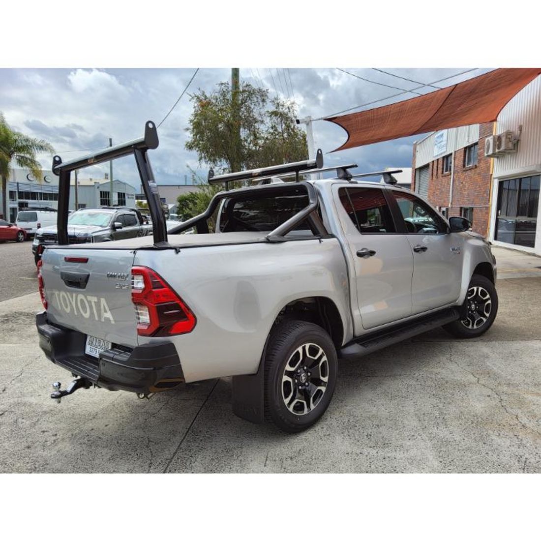 Black 76mm Adaptor Rack Set compatible with 2024 SR5 Hilux