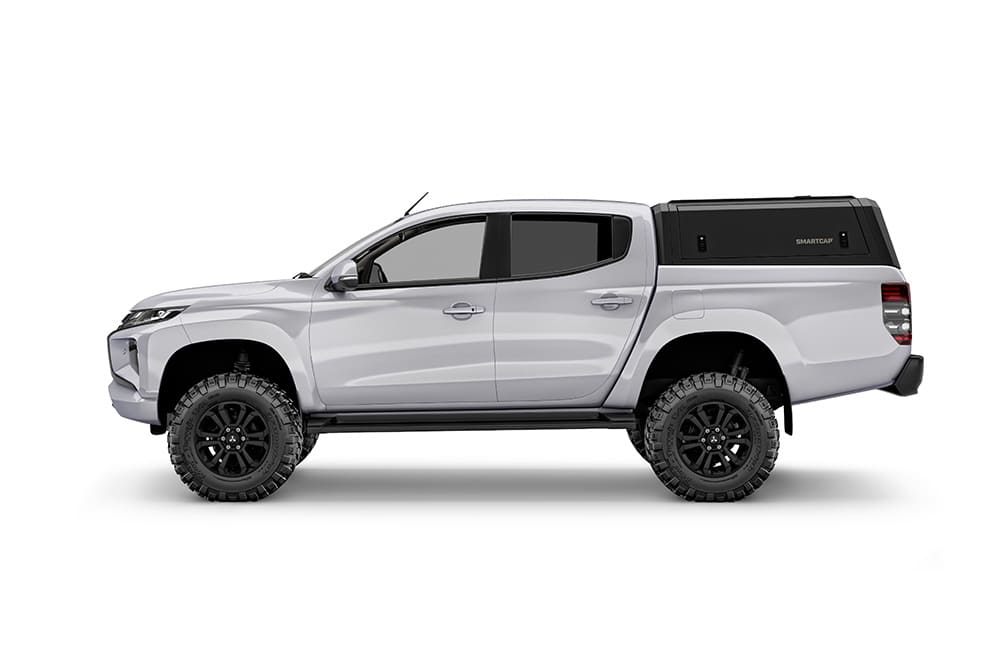 Mitsubishi Triton canopy