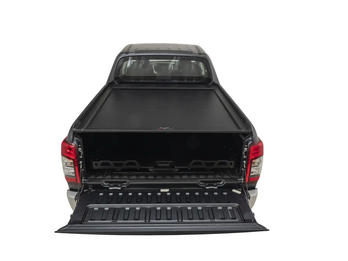 Mitsubishi Triton MR MQ Roll R Cover