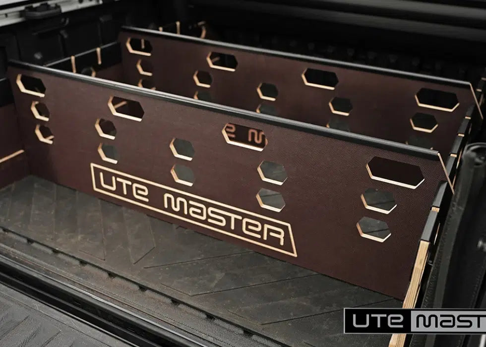 CARGO DIVIDER