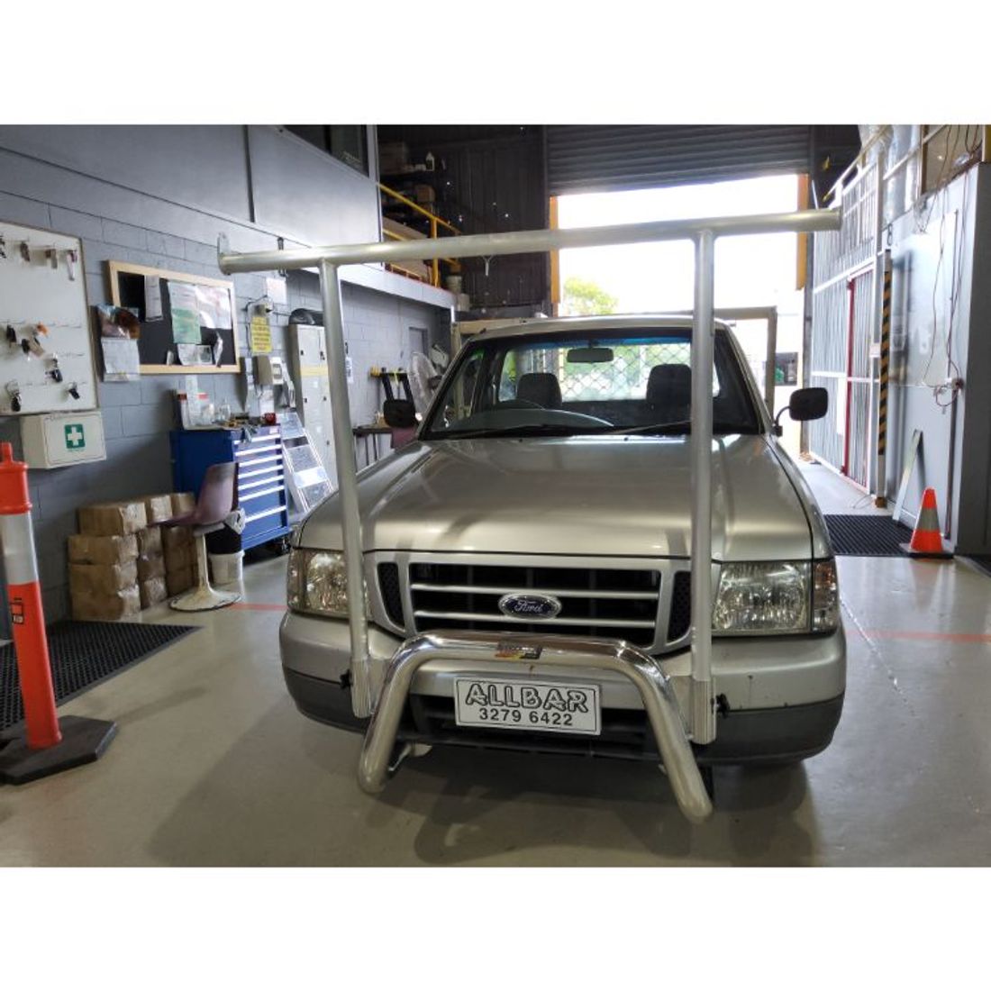 Polished Nudgebar with Brush Finish HRack to suit 2005 Ford Courier