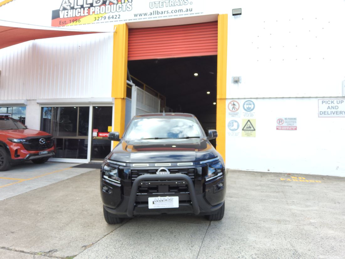 Textured Black Alloy Nudgebar to suit D27 Navara