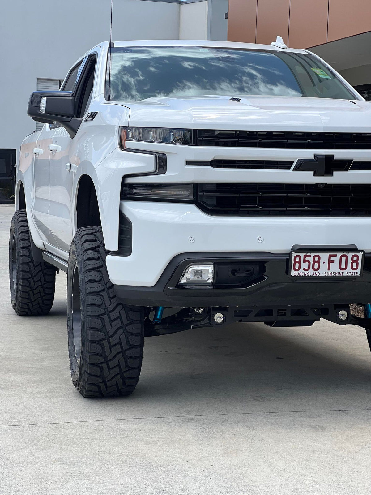 ORI Electric Steps Chevy Silverado 1500 LTZ & Trailboss 2019-2022
