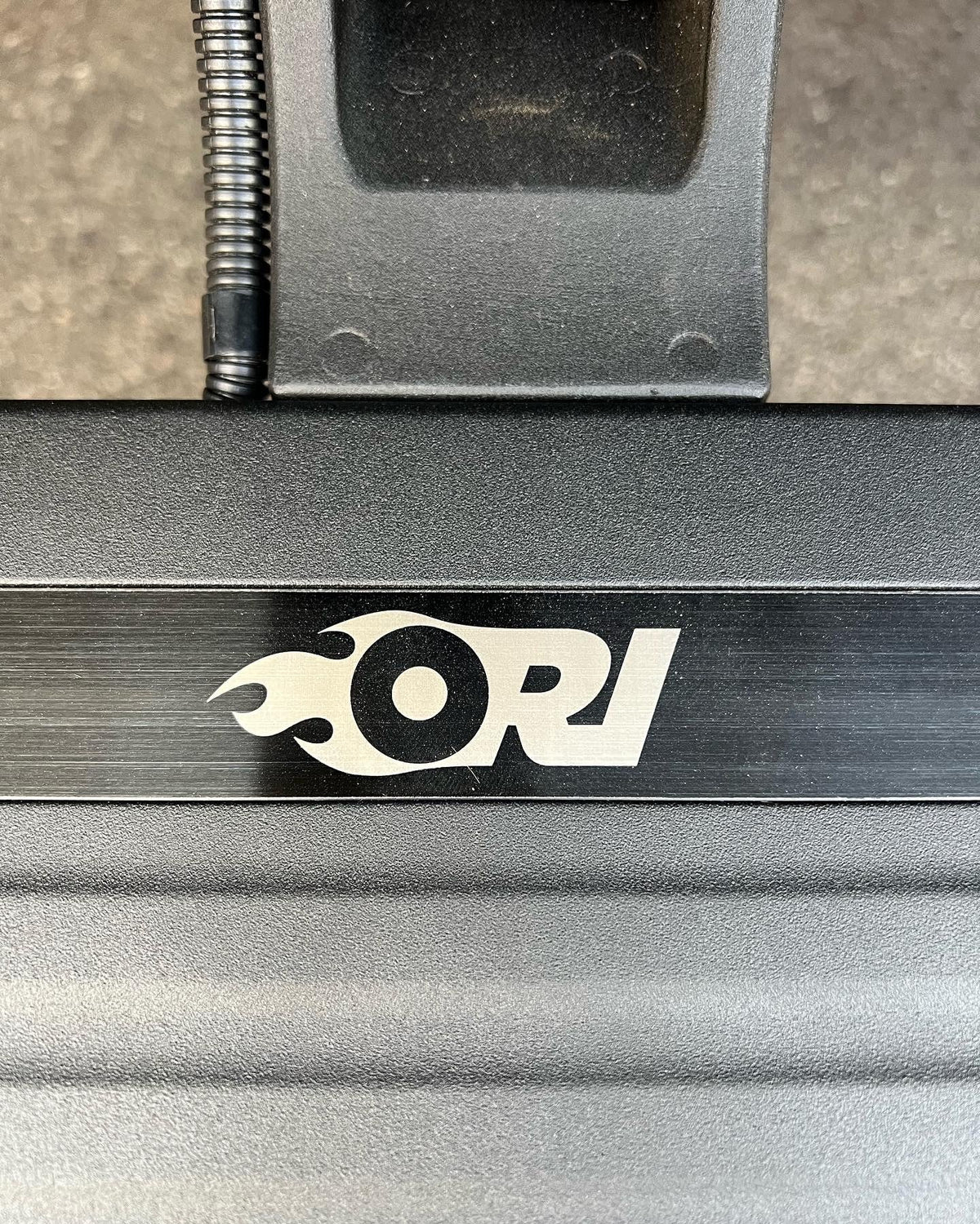 ORI - Toyota Landcruiser LC300 Electric Steps