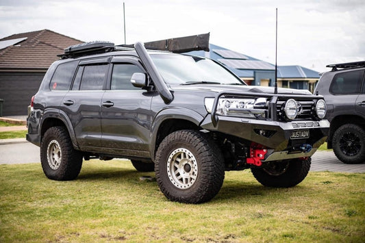 Toro Bull bar, Suitable for Toyota Land Cruiser 200 Series, 2015-2021
