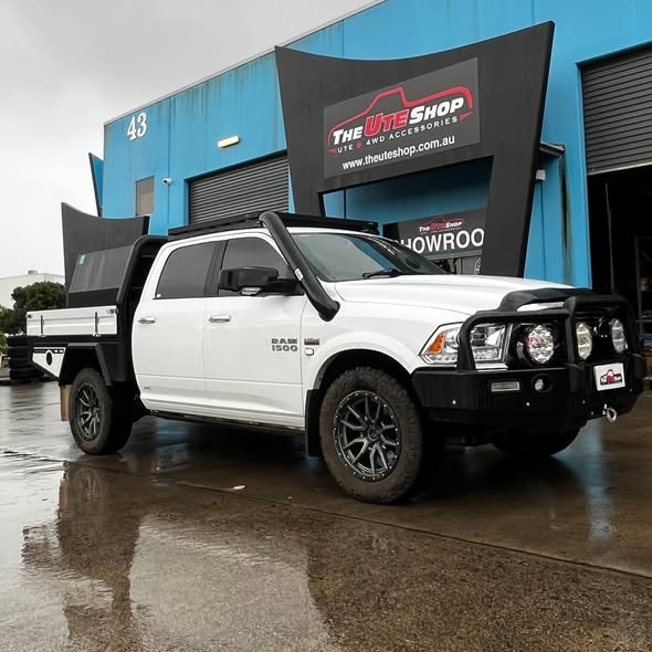 RAM 1500 LIMITED TOURING Custom Ute Build